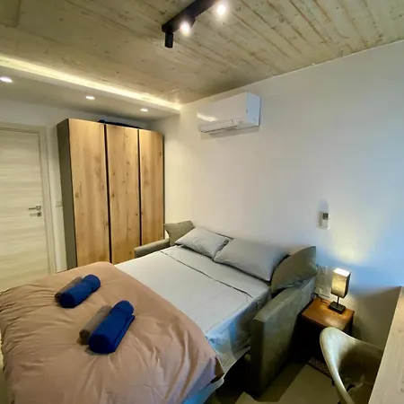 Cosy Modern In Il-gzira * Gzira