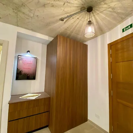 Cosy Modern In Il-gzira *