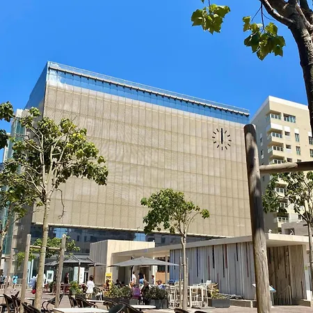 アパート Cosy Modern In Il-gzira *